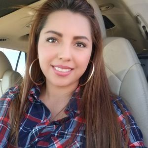 Meet your Posher, Aura